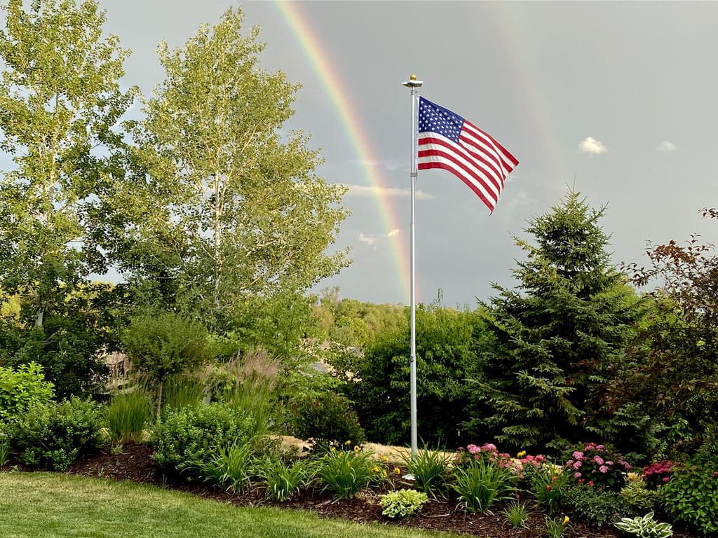 Premium American-Made Nylon US Flag - All Sizes (2'x3' to 30'x60') - close-up detail