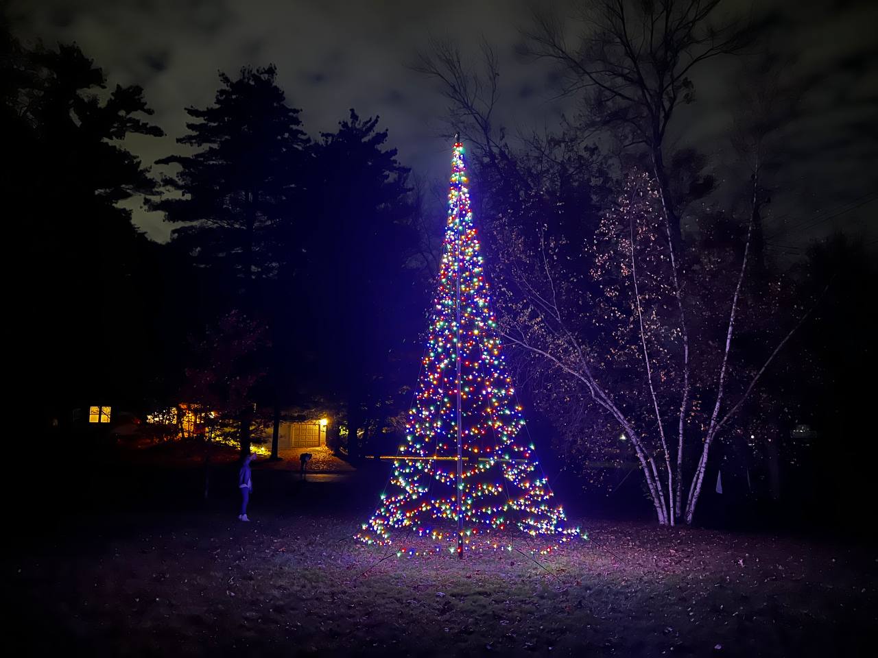 Patriot Glo LED Flagpole Christmas Tree Kit (20' & 25') - full display